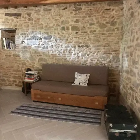 아파트 Picturesque With Garden In Umbrian Medival Town